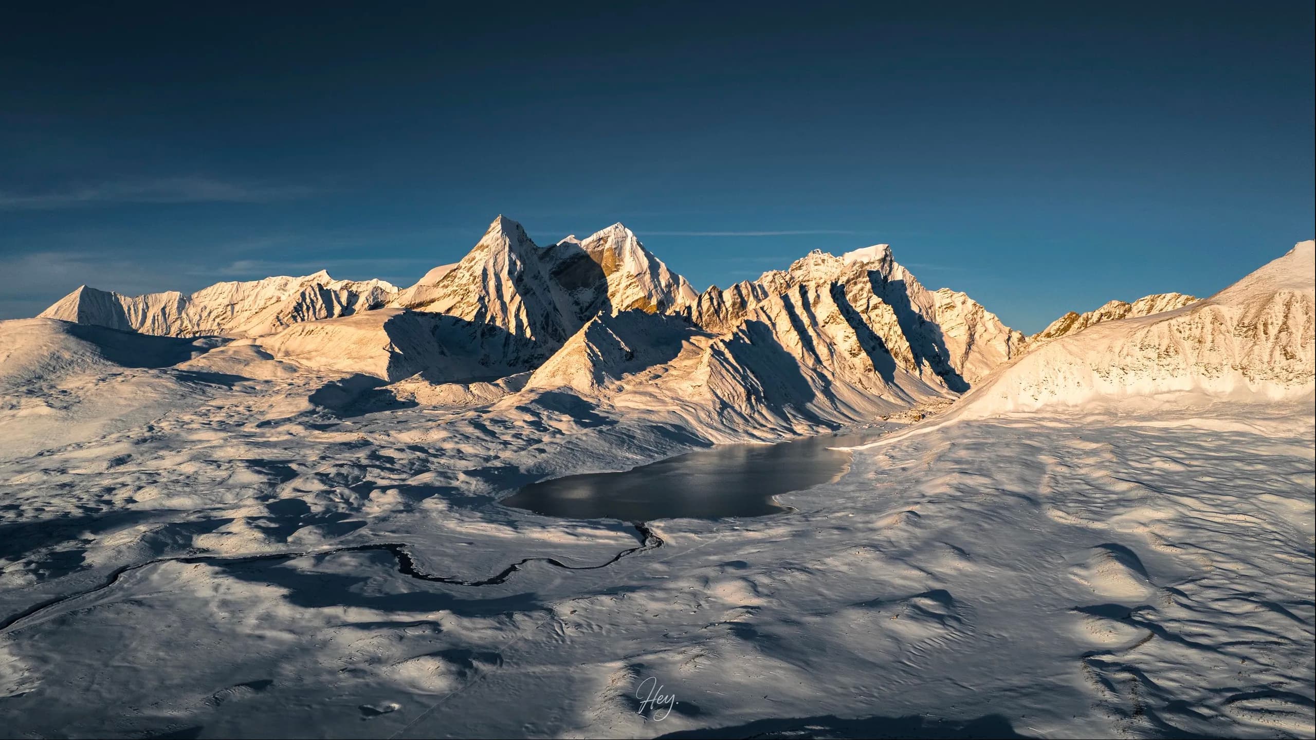 Amacimi Snow Mountain & Zongcuo Lake high plateau landscape