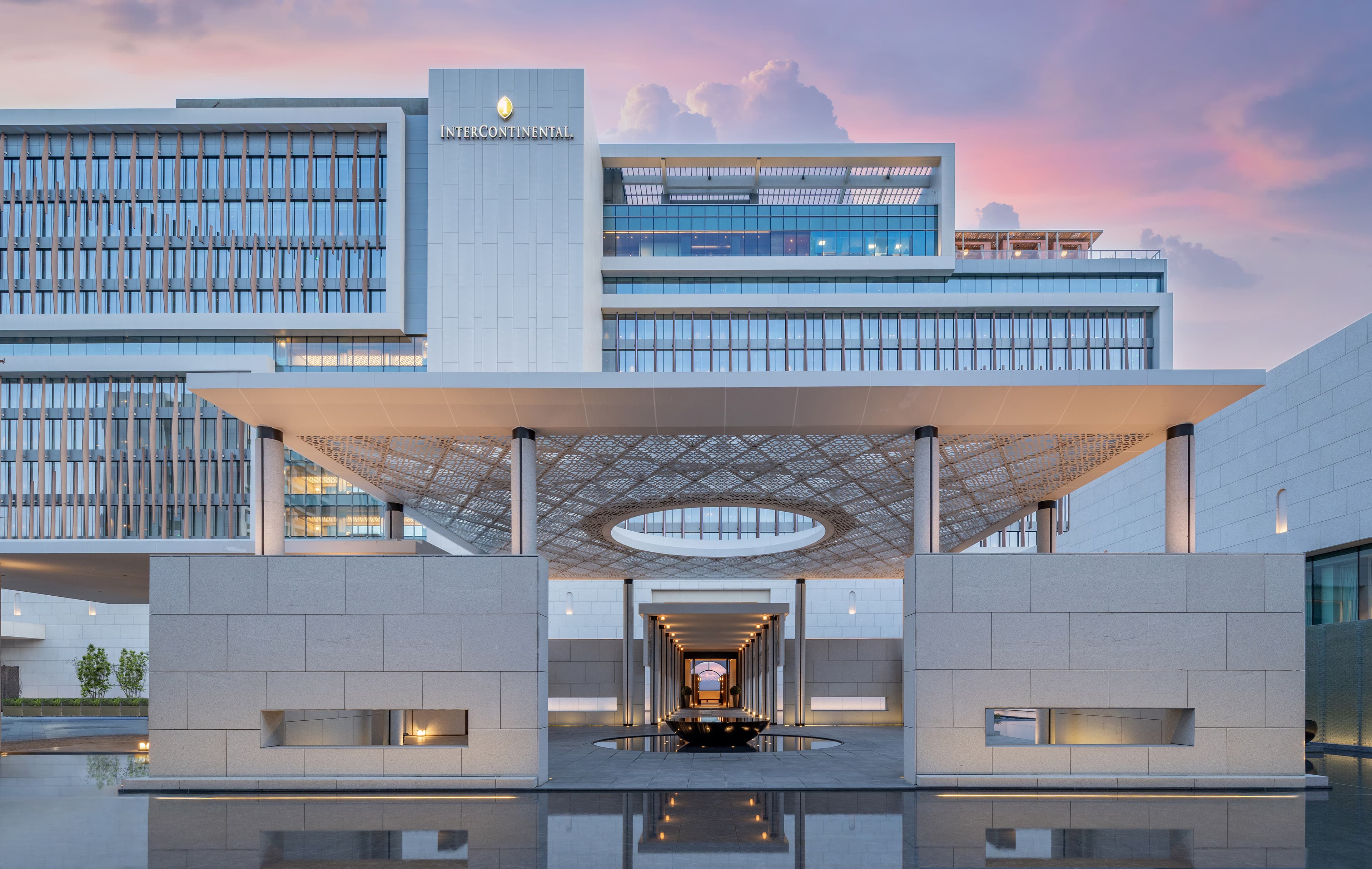 InterContinental Yining Green Development Hotel representative image 1