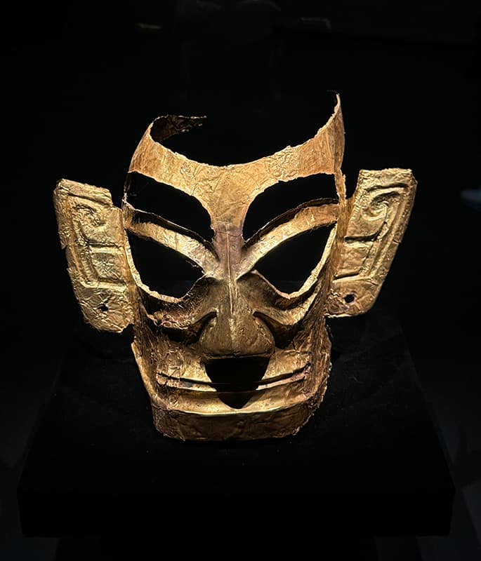 Sanxingdui Museum detail view 1