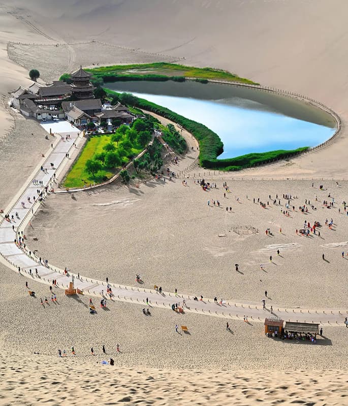 Mingsha Mountain detail view 3