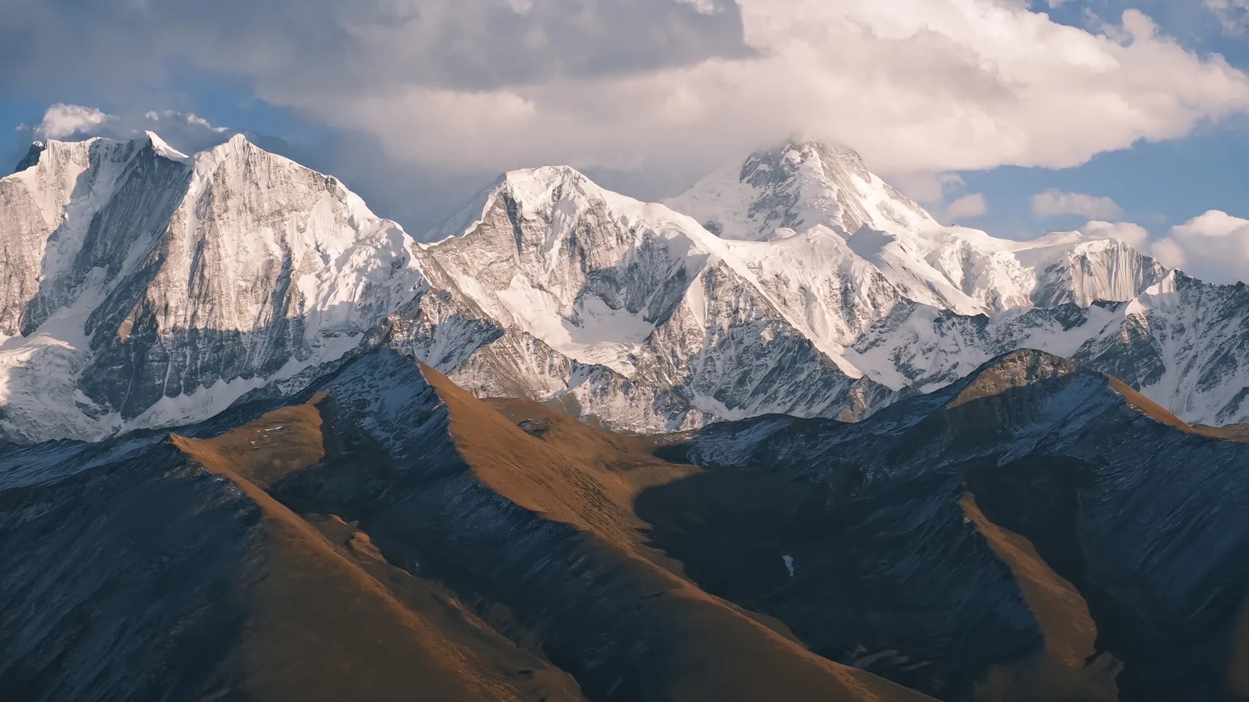 Yaha Pass private journey landscape